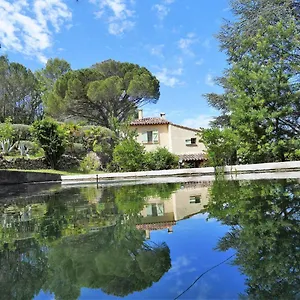 Des Oliviers Bed & Breakfast